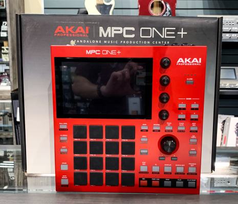 Gear Hunter | Akai - MPC One+ Standalone Music Production Center